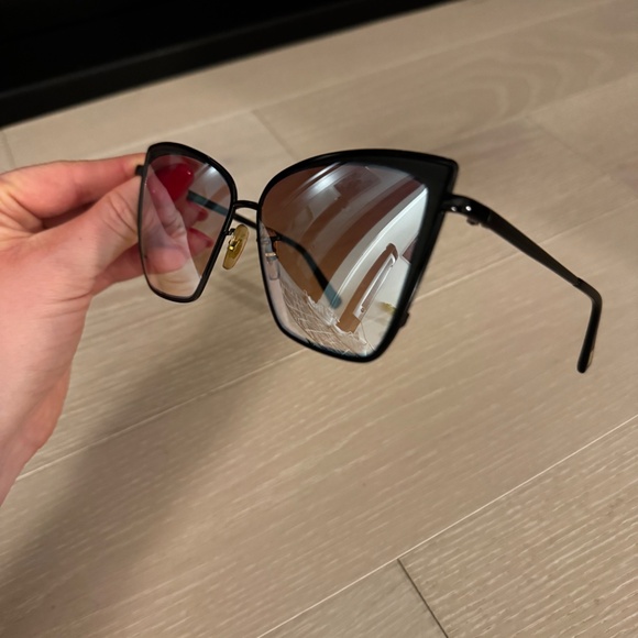 DIFF Eyewear Becky Cat Eye Sunglasses – Black Grey Gradient, Oversized Frames main image 6